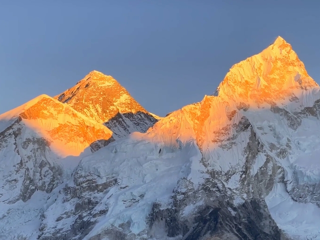 Hike to Kalapatthar