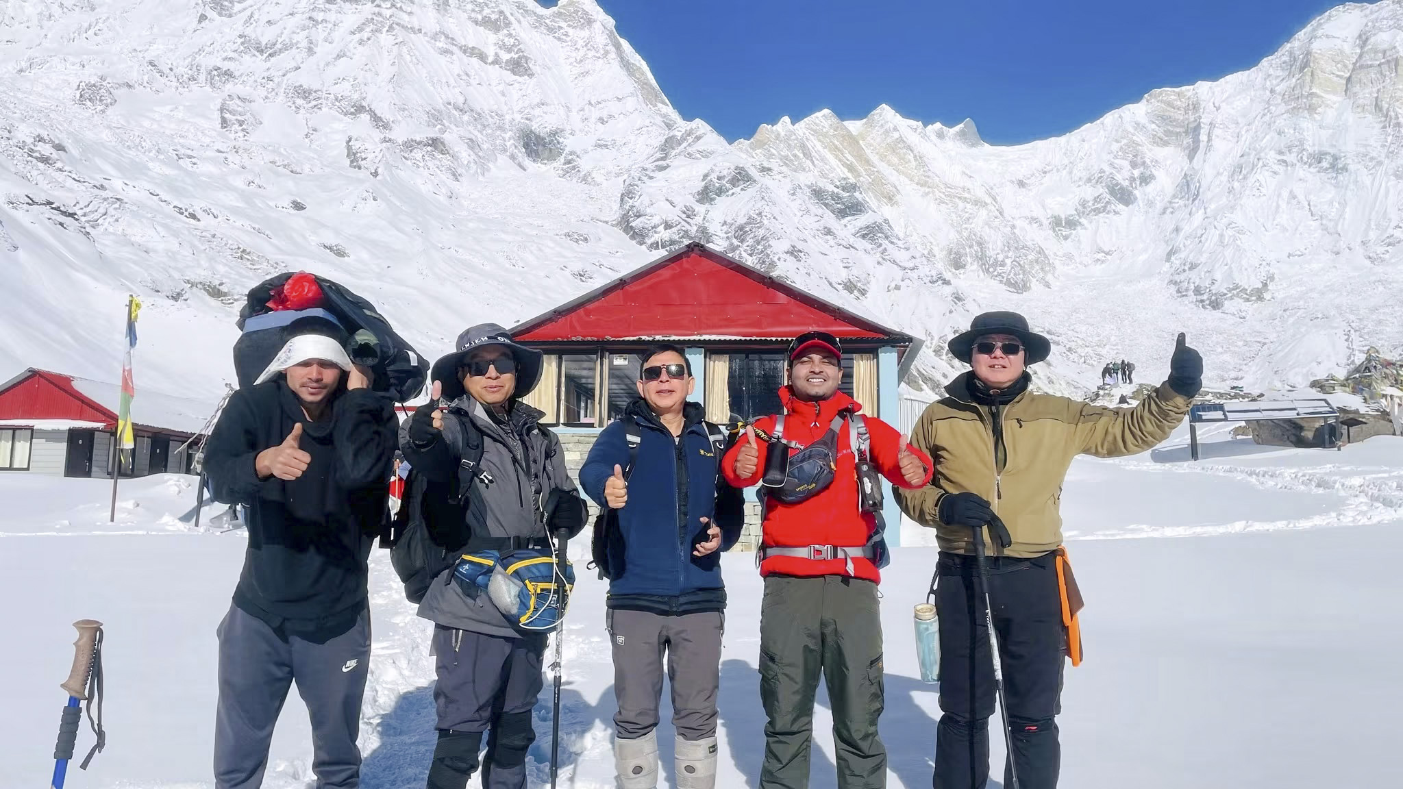 trekking in winter season