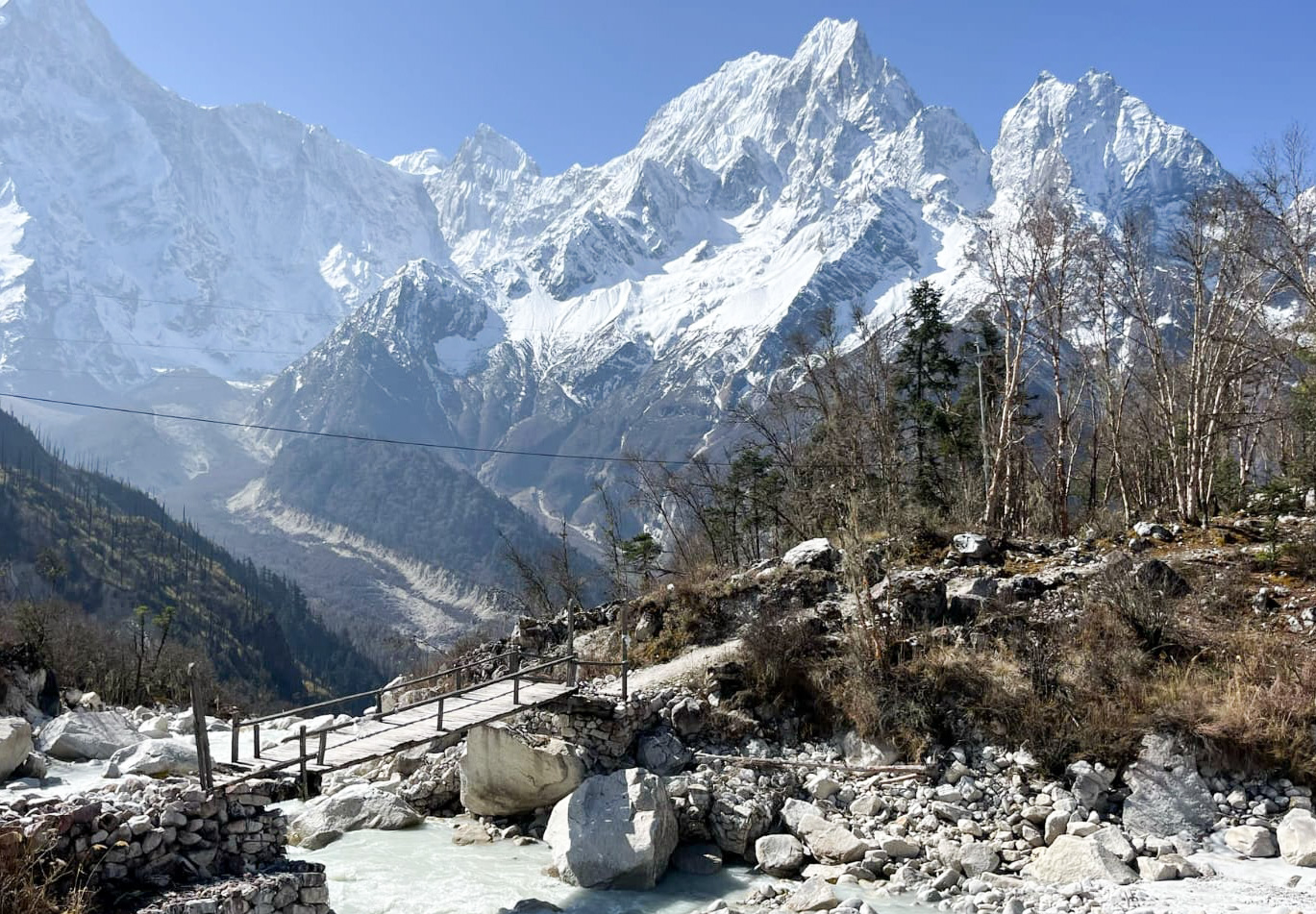 Tsum Valley