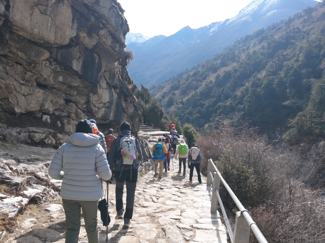Trekking in Autumn